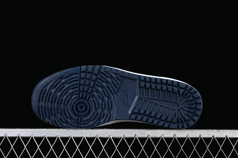 All categories Air Jordan Jordan series basketball shoes Air Jordan 1 Low Z version Air Jordan 1 Low Golf AJ1 Joe 1 new golf version navy blue DD9315-115